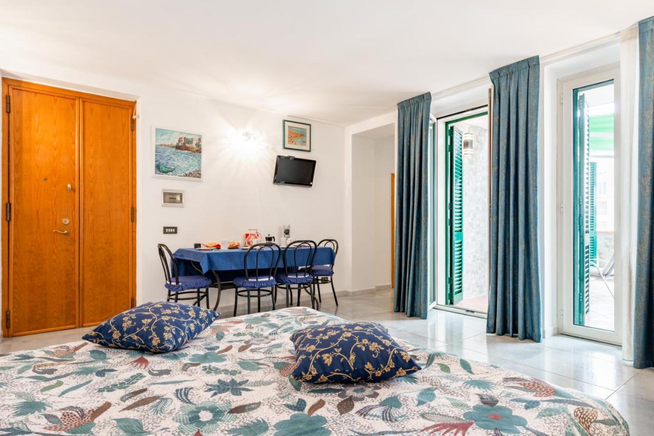 Il Blu & Infinityfly Apartments Bari Exterior foto