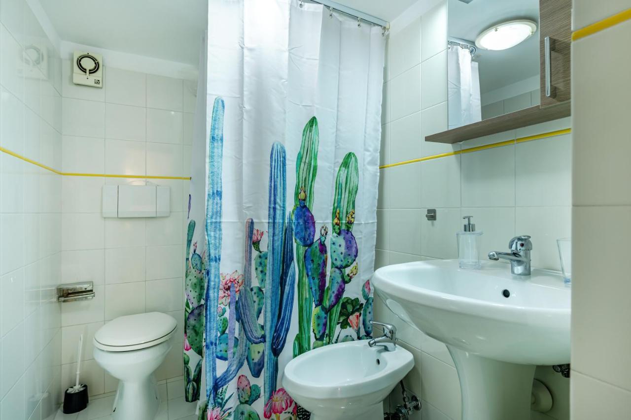 Il Blu & Infinityfly Apartments Bari Exterior foto